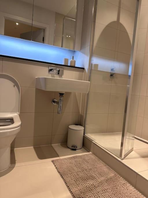 Stylish 2 Bedroom Apartment Manchester Zewnętrze zdjęcie